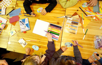 Ateliers de bricolage à la bibliothèque pour bonifier le contenu de la capsule temporelle des Fêtes du 375e