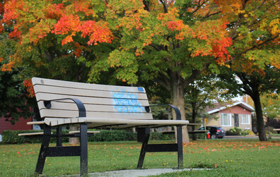 Des bancs publics poétiques à découvrir à Montmagny